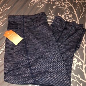 New Tek Gear workout Capris